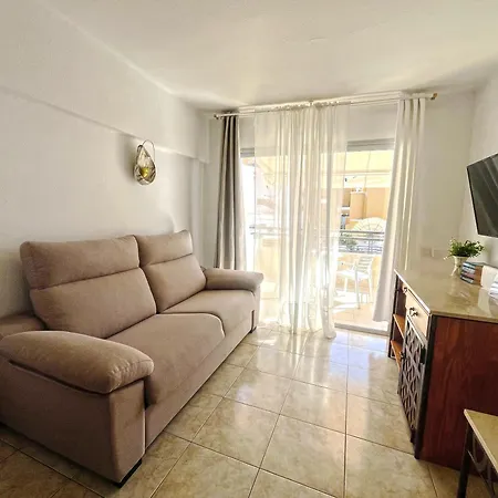 50m From Puerto Colon Appartement *